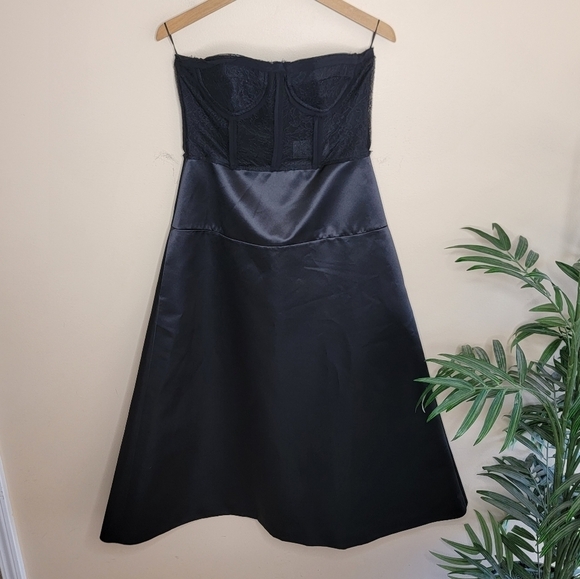 NWT Zara Studio | Limited Edition Black Bustier Strapless A-Line Midi Dress - Picture 1 of 11